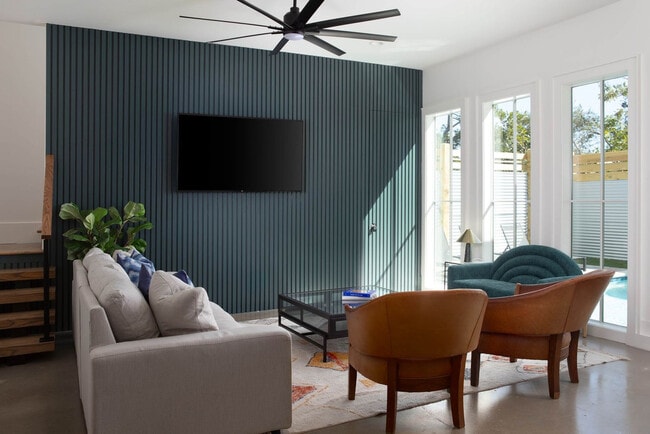 Building Photo - 226 George C Wallace Blvd Unit SI ID1511628P