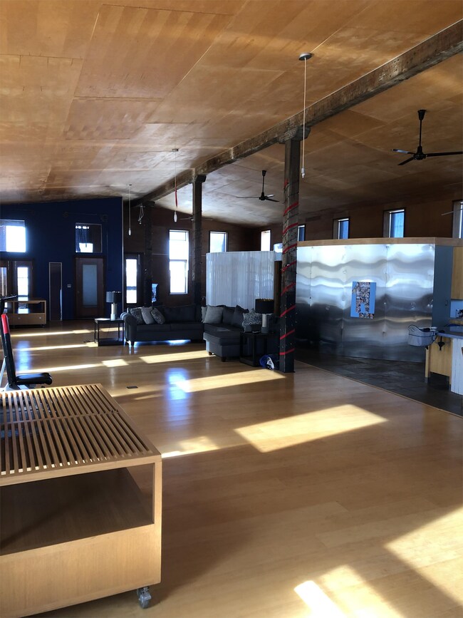 Photo - 3016 E Thompson St Unit Penthouse