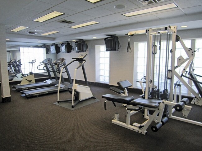 Photo - Towne Towers