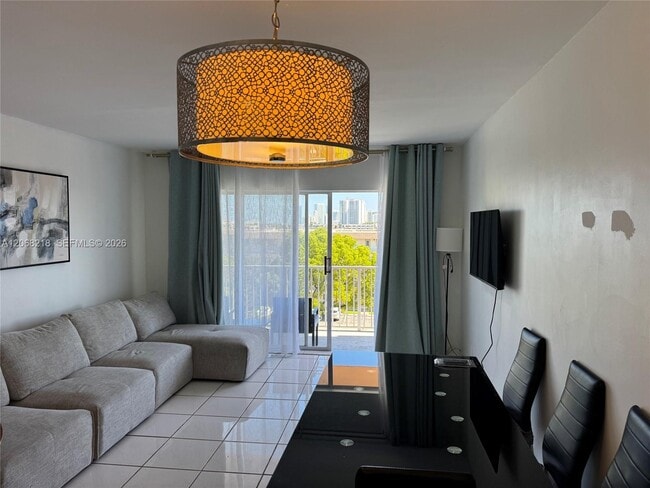Photo - 2200 E Hallandale Beach Blvd Unit 512