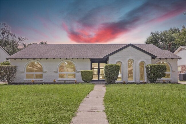 Photo - 2823 Stetson Ln