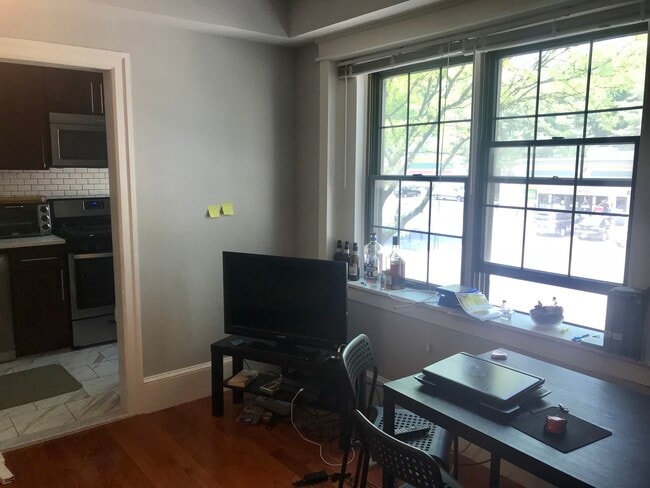 Photo - 353 N Easton Rd Unit 202