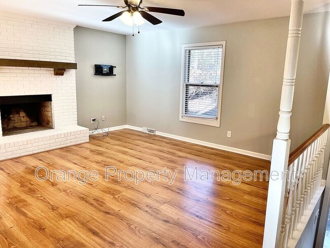 Photo - 328 Wellington Way