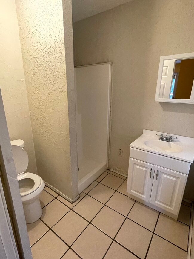 Photo - 1904 NW Arlington Ave