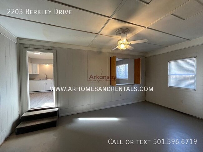 Photo - 2203 N Berkley Dr