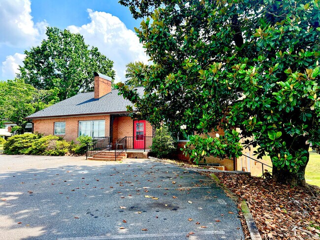 Photo - Mocksville Unidad 628