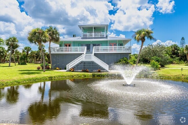 Building Photo - 10440 Yacht Basin Dr Rental
