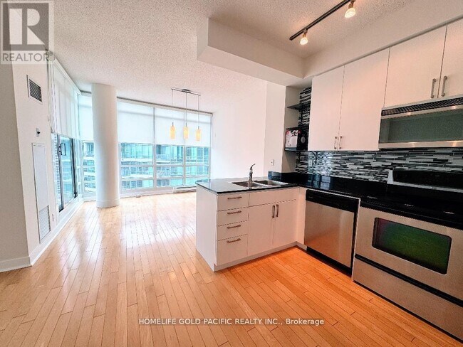 Photo - 381 Front St W Unité 3103