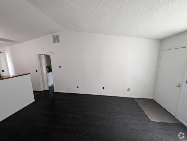 Building Photo - 785 Plant Dr Unit Plant Drive Rental