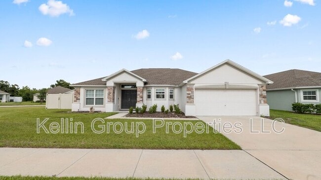 Building Photo - 4762 Drake Ave