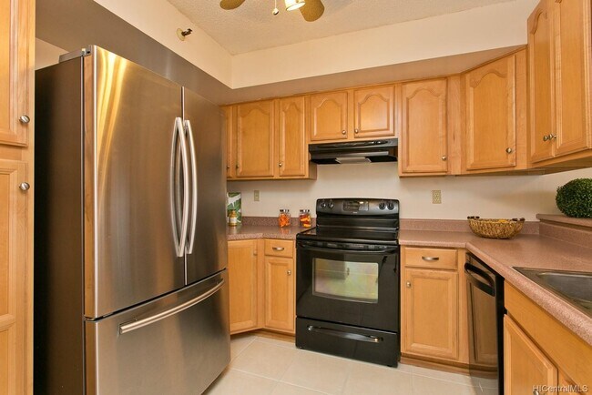 Photo - Franklin Towers