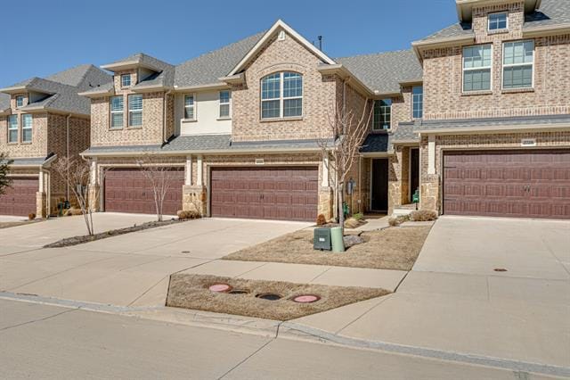 Photo - 2725 Splendor Ln