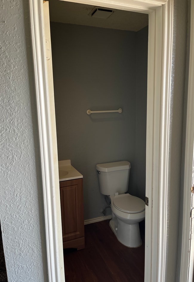 First floor powder room near stairs - 926 Chisholm Cv Unit 926 Chisholm Cv