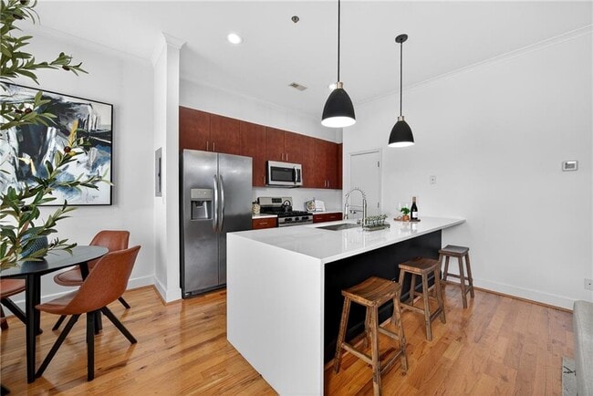 Photo - 384 Ralph McGill Blvd NE Unit 322