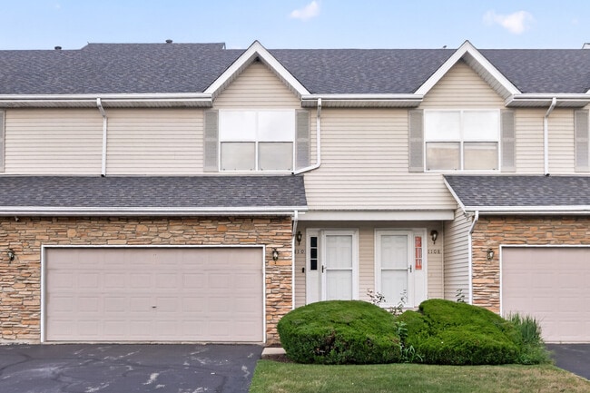 Building Photo - 1110 Rose Dr