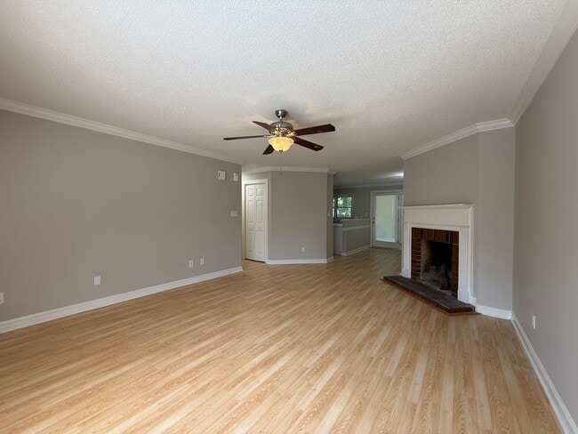 Photo - Spacious Two Bedroom, 2nd Floor Condo with...