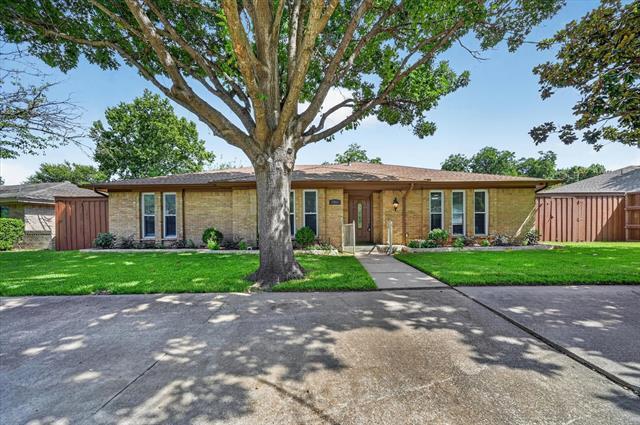 Photo - 2816 Pinehurst Dr