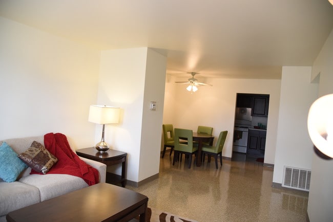 Photo - Vermilion Garden Apartments