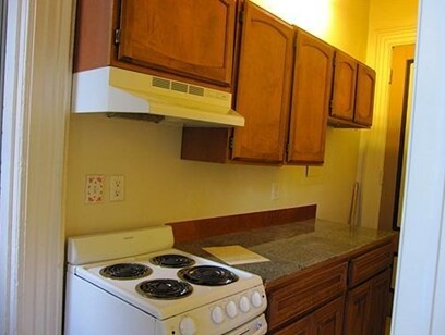 Kitchen - 1786 Golden Gate Ave