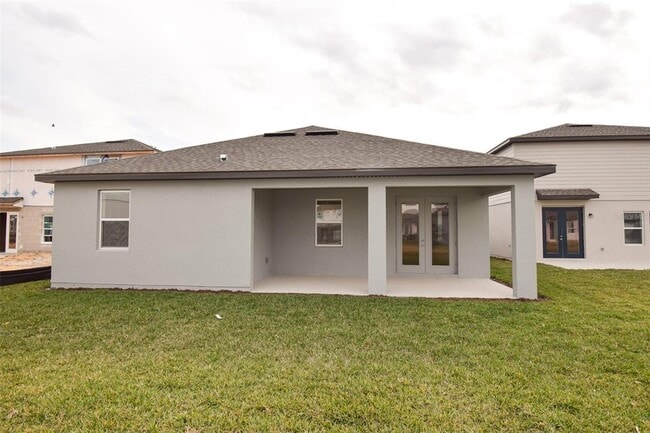 Photo - 2370 Lancashire St