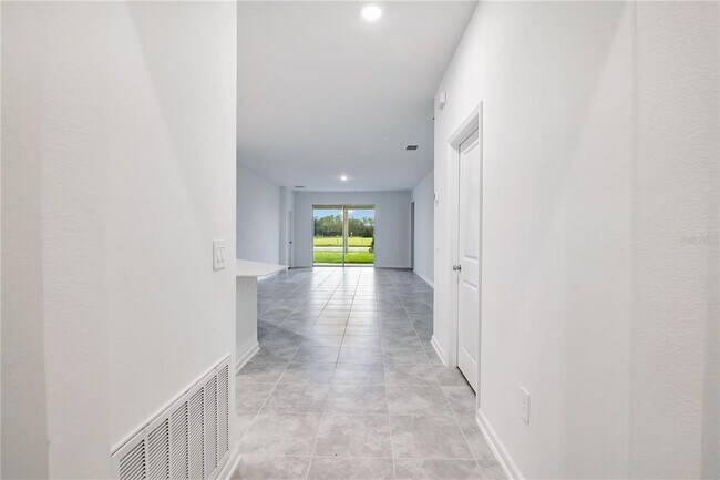 Photo - 1676 Teagan Ln