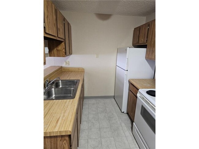 Photo - 1757 4th Ave Apartamento Unidad 9