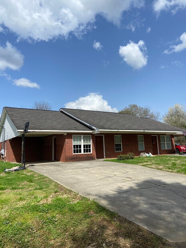 34 Bert Rd NE Apartments Unit 38 BERT ROAD Rome, GA