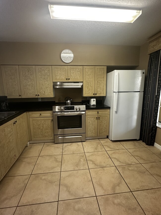 Photo - 8601 Worldquest Blvd