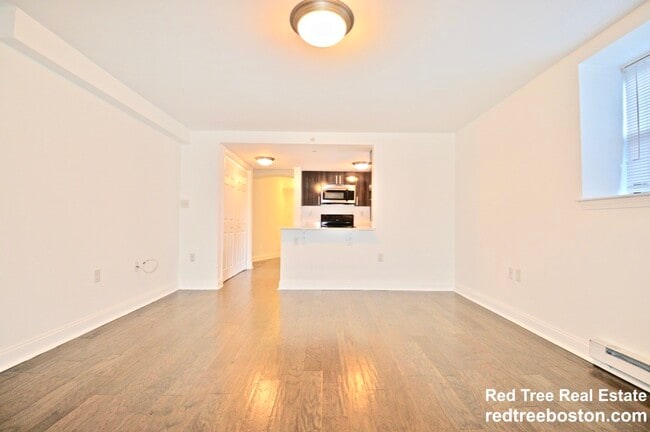 Photo - 457 Centre St Unit A