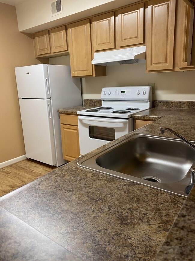 Photo - 3502 Commodore Joshua Barney Dr NE Unit 302