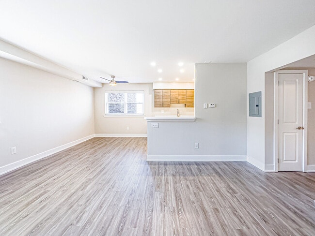 Photo - Forest Station Apartments