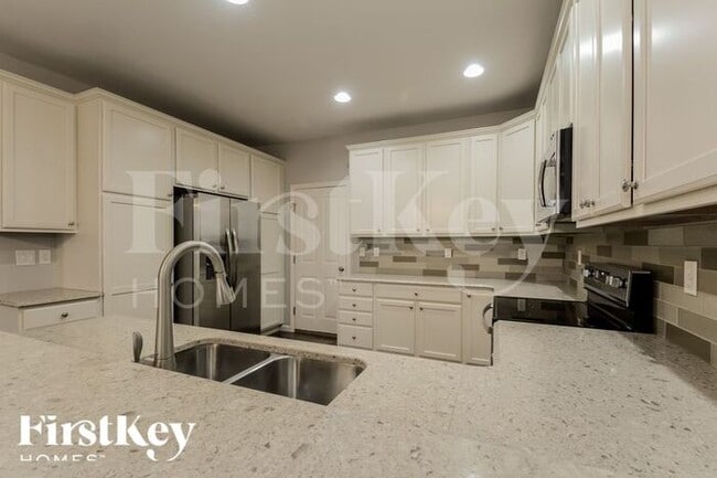 Photo - 3385 Granger Blvd