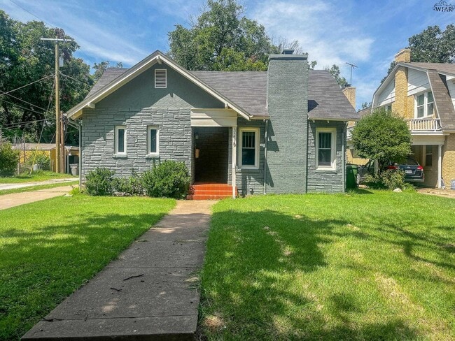 Building Photo - 3216 Milby Ave Rental