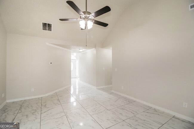 Photo - 148 Parkside Dr