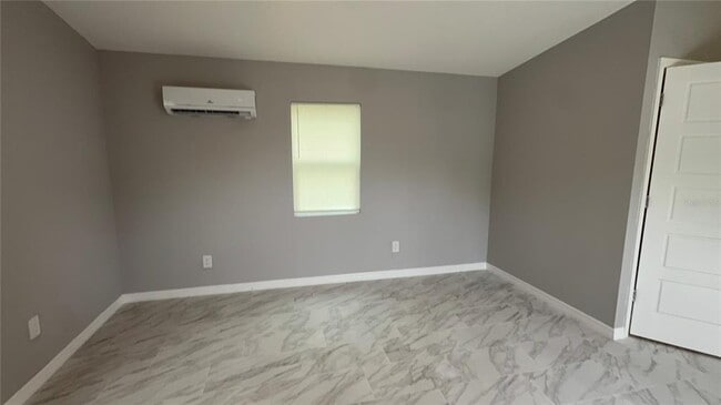 Photo - 8623 N Willow Ave Unit B