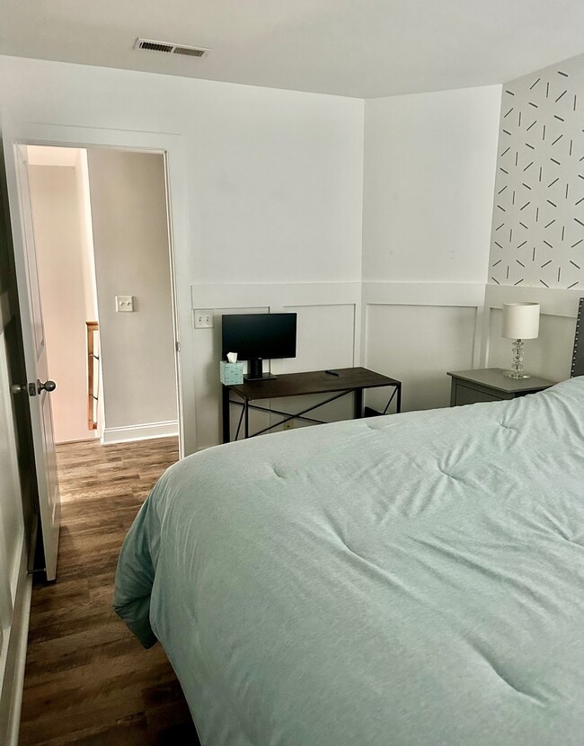 Photo - 1210 Davidson Ave