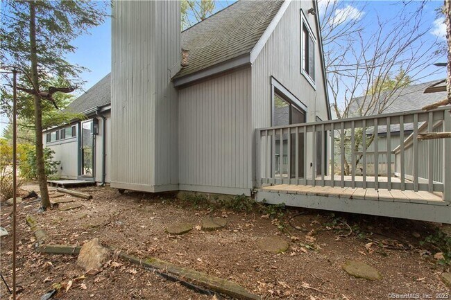 Photo - 7 Pond Cir Unidad 7