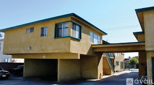 Photo - 1935 Obama Blvd Unit 4