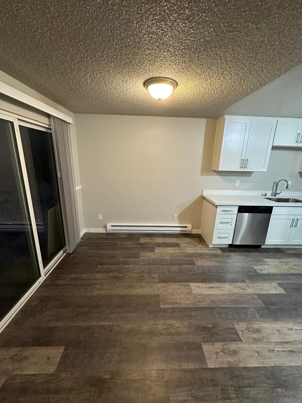 Photo - 4911 S Orchard St Unidad 2