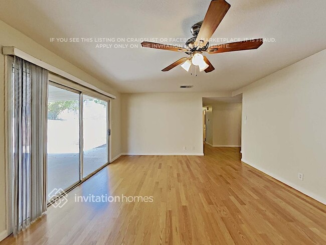 Photo - 2793 Landen St