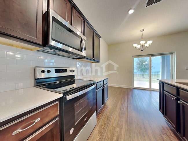 3233 Bridge Haven Dr