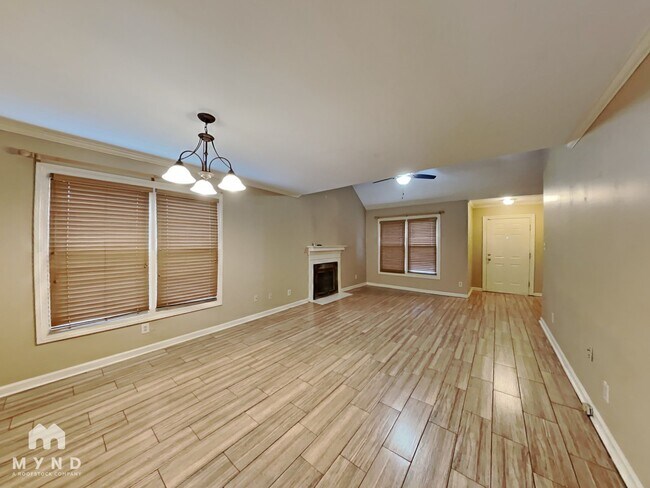 Photo - 2634 Bay Pointe Cir W