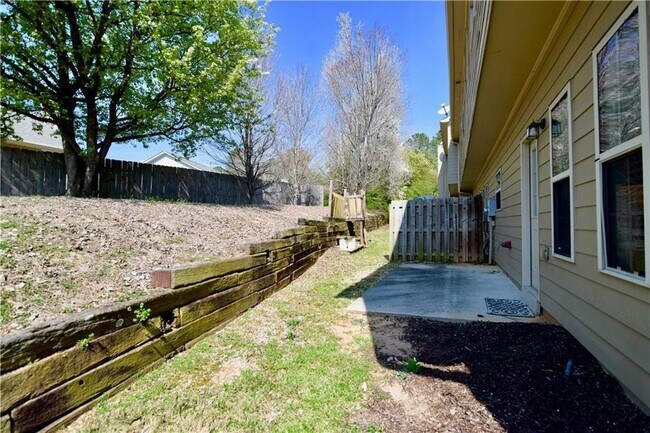 Photo - 2150 Waterford Park Dr