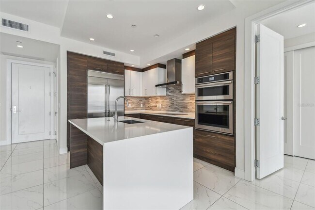 Photo - 100 1st Ave N Unit 2304a