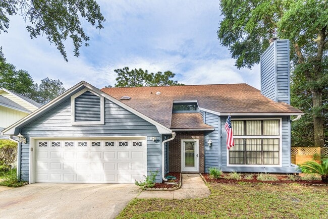 Building Photo - 1614 Mariah Way E