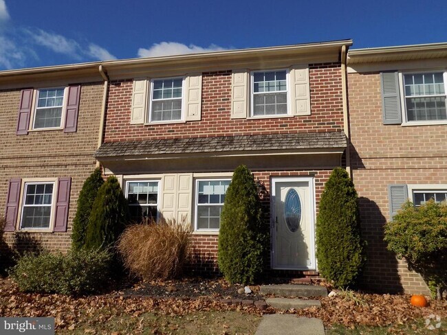 Building Photo - 132 Stonegate Village Rental