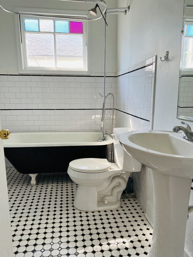 Photo - fjp1108-1112 Unit 1108 N Miro