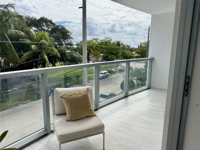 Photo - 13800 Highland Dr Unit 307