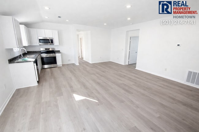 Photo - 10808 Mason Dr