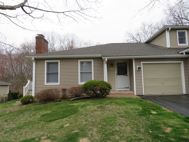 Building Photo - 70 Brookside Village Unit 70 Rental